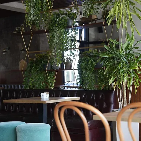 Bluepoint فندق Tepelene