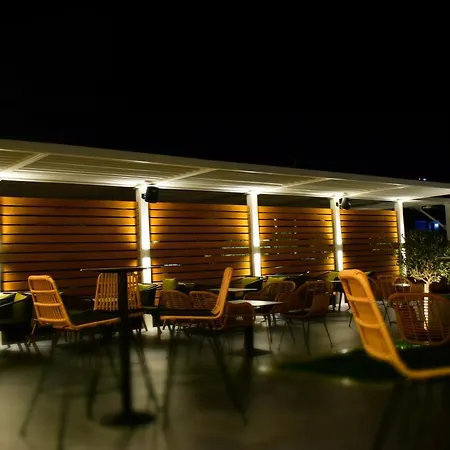 Bluepoint Hotel Tepelene