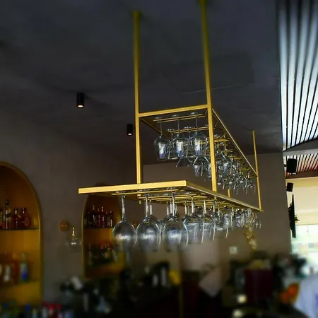 Bluepoint * Tepelene
