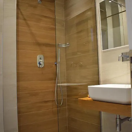 Bluepoint Hotel Tepelene