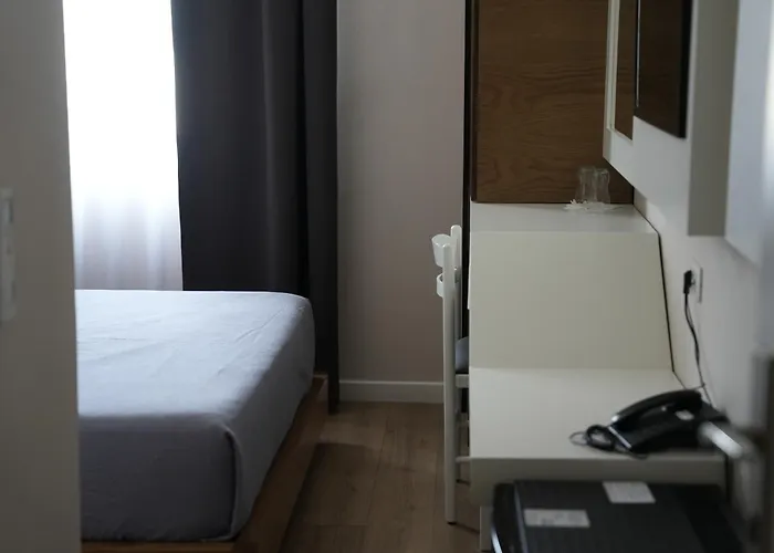 Bluepoint * Tepelene