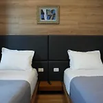 Bluepoint Hotel