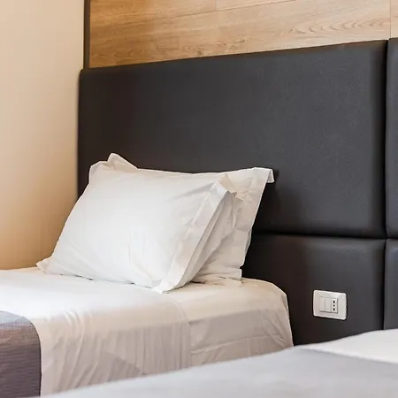 Bluepoint Hotel Tepelene