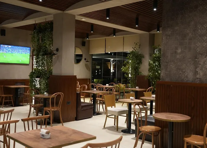 Bluepoint * Tepelenë